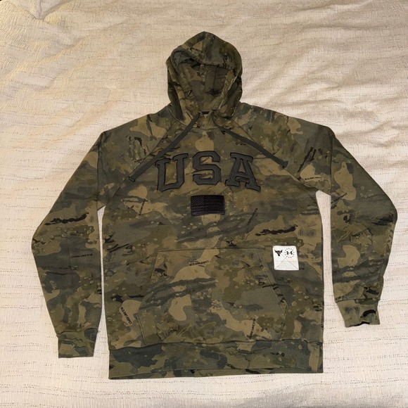 Under Armour Other - Under Armour Project Rock Mens USA Camo Hoodie Green ColdGear Medium J526-365